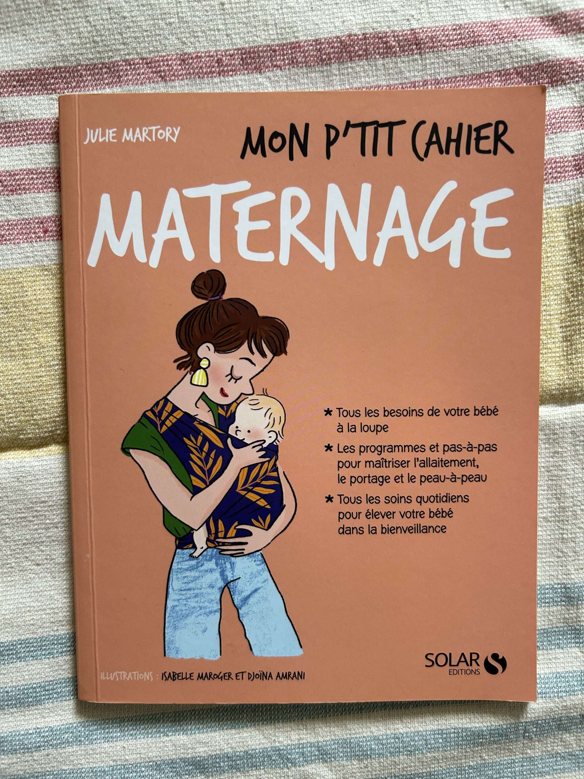 Le petit livre de la futur maman